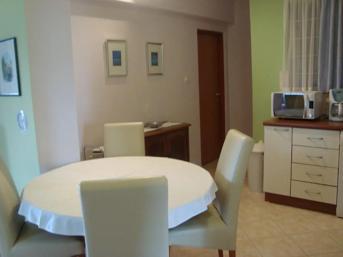 Apartment In Zadar/Zadar Riviera 7836